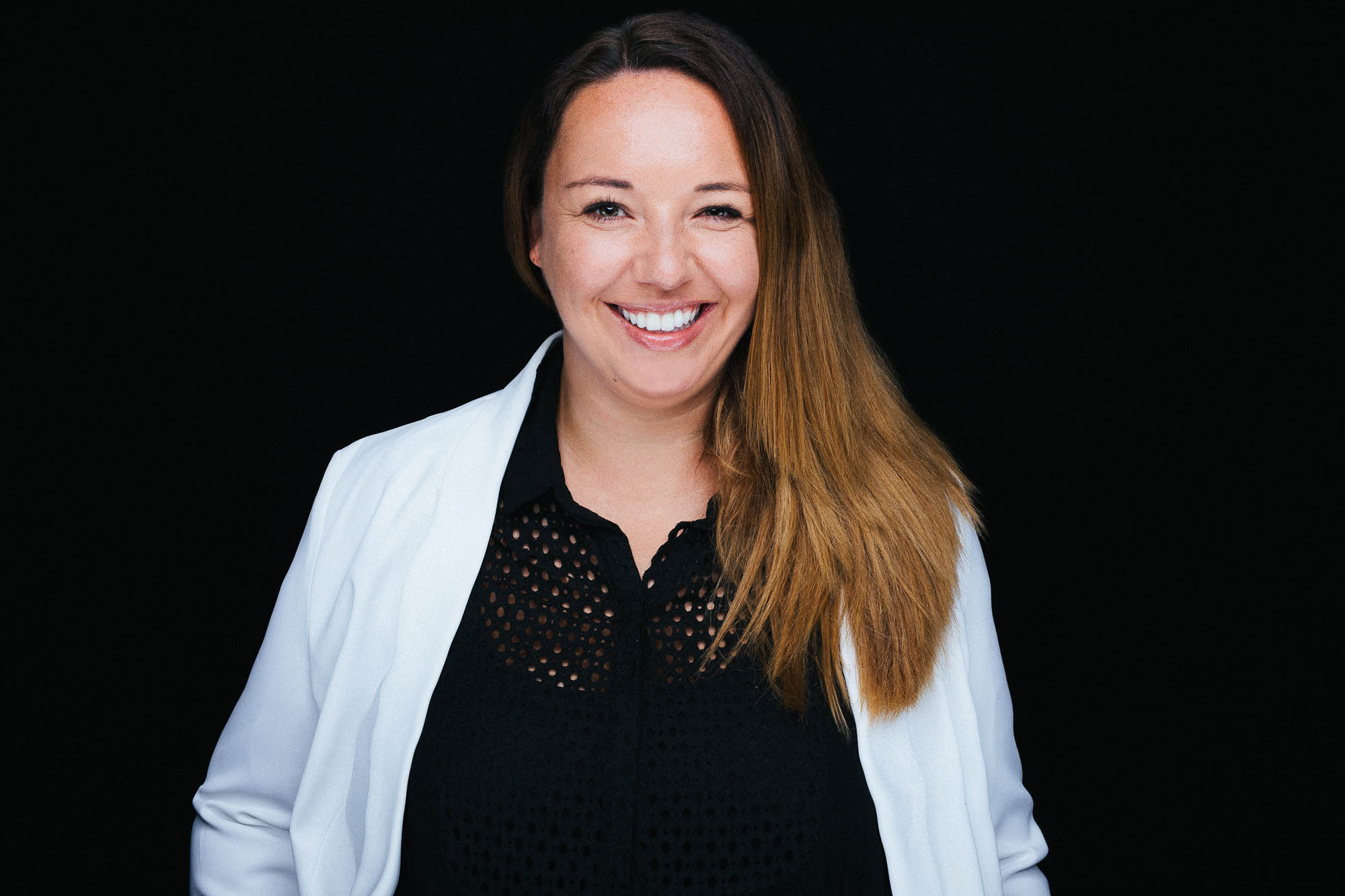 Export x3 Headshots Manuela04704 Bearbeitet 2 Headshots Manuela 2